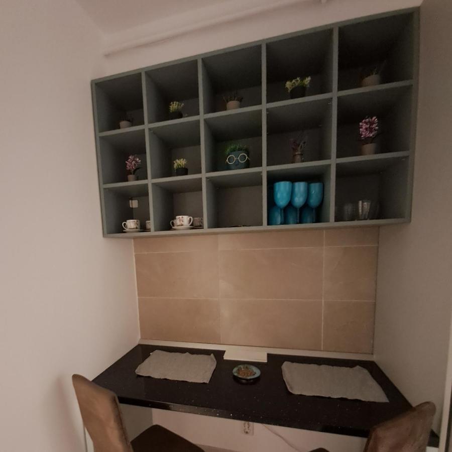 Happy Rental Apartments 2 Craiova Dış mekan fotoğraf